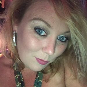 Meet your Posher, Chrisie